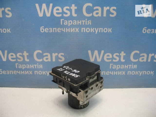 Б/в Блок управління ABS на Hyundai Santa FE 2006-2012