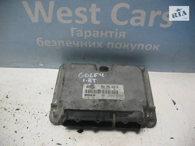 Б/в Блок управління двигуном Bosch 1.8T на Volkswagen Golf IV 1997-2004