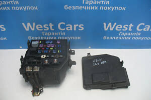 Б/в Блок запобіжників 2.2D на Honda CR-V 2007-2012