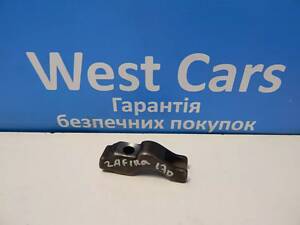 Б/в Бугель кріплення форсунки 1.7D на Opel Astra J 2008-2015