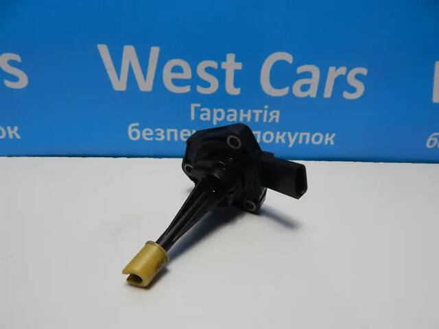 Б/в Датчик рівня оливи 3.0D на Audi A7 2010-2017 - Фото 2