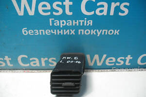 Б/в Дефлектор торпедо лівий на Mitsubishi Pajero Wagon 2000-2006