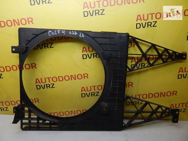 Б/в Дифузор вентилятора 1.6B на Volkswagen Golf IV 1997-2003