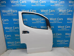 Б/в Двері передні праві білі на Nissan NV200 2009-2012