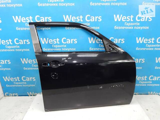 Б/в Двері передні праві чорні на Chrysler 300 C 2004-2010 - Фото 1