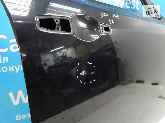 Б/в Двері передні праві чорні на Chrysler 300 C 2004-2010 - Фото 5