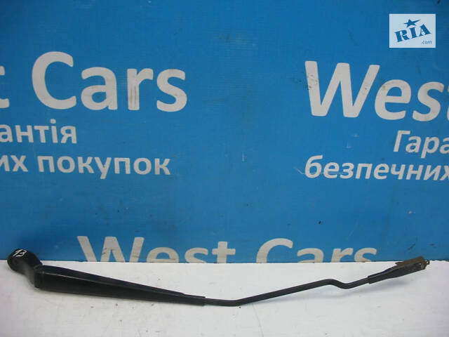 Б/в Двірник лівий на Mercedes-Benz Vito 2003-2014 - Фото 1