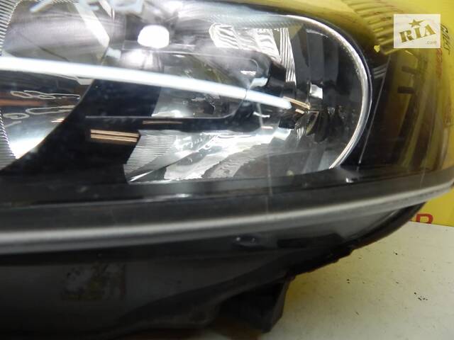 Б/в Фара передня ліва рест темна на Ford Focus 2008-2010 - Фото 3