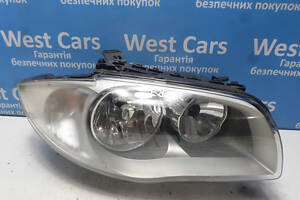 Б/в Фара права дефект на BMW 1 Series 2004-2007