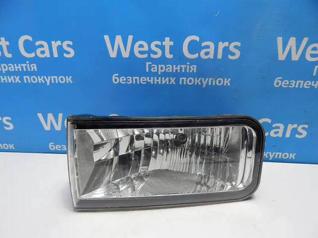 Б/в Фара протитуманна передня права (незначні подряпини) на Toyota Land Cruiser 200 2007-2012 - Фото 1