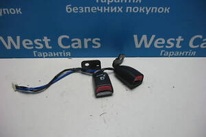 Б/в Фіксатор ременя безпеки задній на Hyundai i30 2007-2012