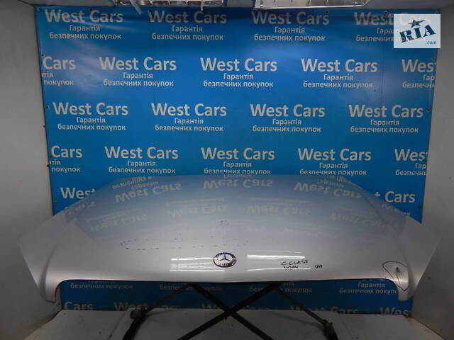Б/в Капот срібний на Mercedes-Benz C-Class 2007-2011 - Фото 1