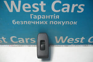 Б/в Кнопка склопідйомника передніх правих дверей на Mitsubishi Pajero Wagon. Гарантія якості! 1999-2006