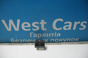 Б/в Кнопка вмикання центрального замка на Opel Antara 2006-2010