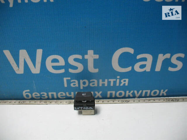 Б/в Кнопка вмикання центрального замка на Opel Antara 2006-2010