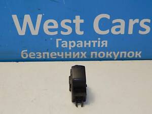 Б/в Кнопка ввімкнення заднього правого склопідйомника 6к на Nissan Pathfinder 2005-2014