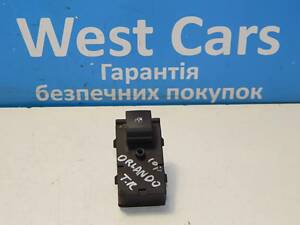 Б/в Кнопка ввімкнення заднього склопідйомника 7к на Chevrolet Orlando 2010-2015