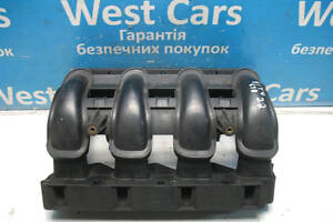 Б/в Колектор впускний нижня частина (пластик) 2.2CDI (OM611) на Mercedes-Benz Sprinter. Вибір №1! 2000-2006