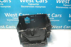 Б/в Корпус акумулятора на Renault Scenic 2009-2016