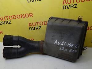 Б/в Корпус повітряного фільтра 2.0D??? на Audi 100 1982-1991