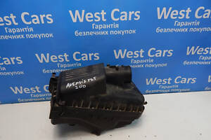 Б/в Корпус повітряного фільтра 2.0D на Toyota Avensis 2003-2008