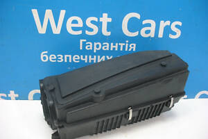 Б/в Корпус повітряного фільтра на 2.2 cdi на Mercedes-Benz C-Class 2001-2007