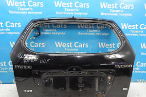 Б/в Кришка багажника чорна на Hyundai Tucson 2004-2006