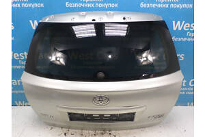 Б/в Кришка багажника сіра зі склом універсал на Toyota Avensis. Вибір №1! 2003-2008