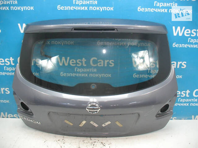 Б/в Кришка багажника з склом на Nissan Qashqai 2006-2010