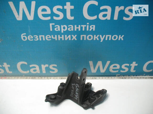 Б/в Кронштейн кріплення клапана EGR на Ford S-Max 2006-2015