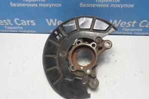 Б/в Кулак поворотний передній правий з датчиком ABS d55mm на Volkswagen Touran 2003-2010