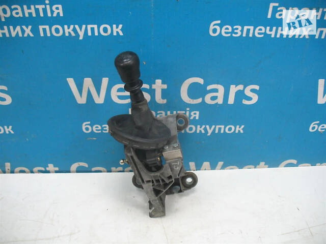 Б/в Куліса КПП 6 ступ. в зборі на Volkswagen T5 (Transporter) 2003-2010