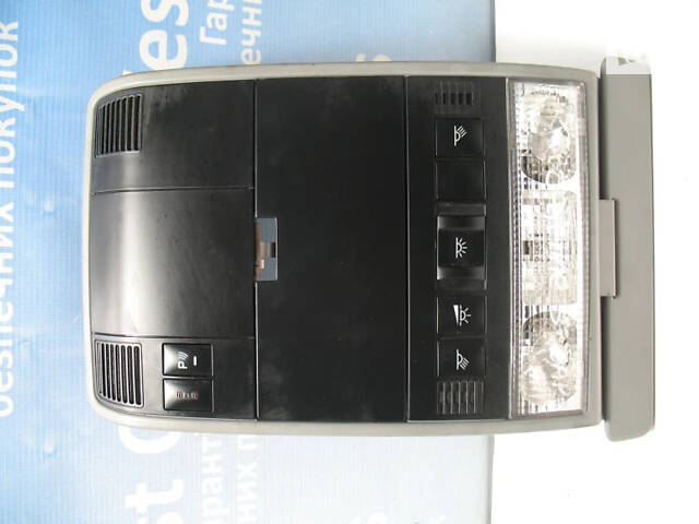 Б/в Ліхтар освітлення салону передній на Porsche Cayenne 2003-2010