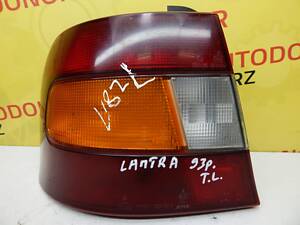 Б/в Ліхтар задній лівий седан на Hyundai Lantra 1990-1995
