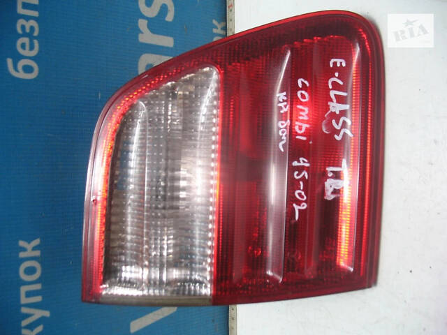 Б/в Ліхтар задній лівий внутрішній (універсал) на Mercedes-Benz E-Class 1995-2002 - Фото 1