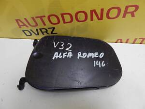 Б/в Лючок паливного баку на Alfa Romeo 156 1994-2001