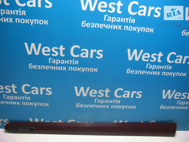 Б/в Молдинг передніх лівих дверей на Mercedes-Benz Vito. Гарантія якості! 2003-2013