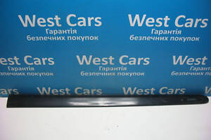 Б/в Молдинг передніх правих дверей 639 W639 на Mercedes-Benz Viano 2003-2013