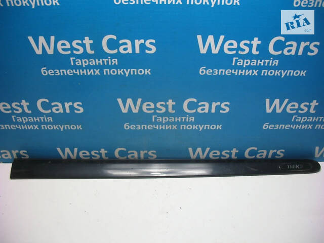 Б/в Молдинг передніх правих дверей 639 W639 на Mercedes-Benz Vito. Гарантія якості! 2003-2013