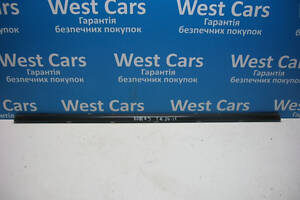 Б/в Молдинг під скло задніх правих дверей на SsangYong Rodius. Вибір №1! 2004-2013