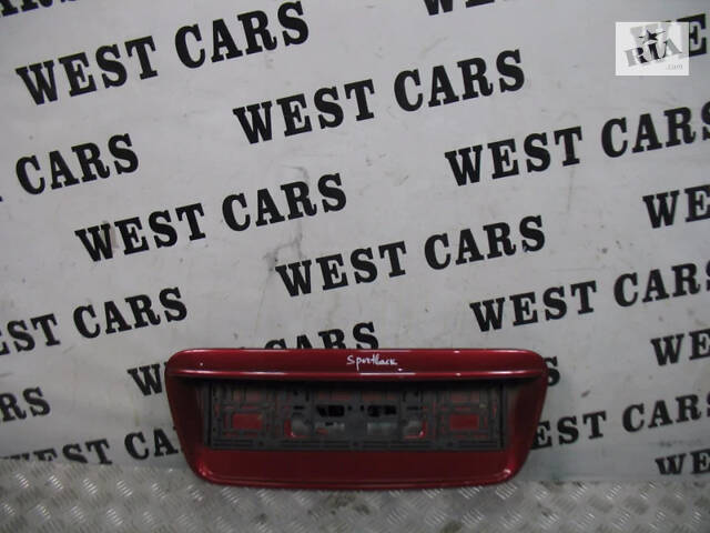 Б/в Накладка кришки багажника (панель підсвічування номера) на Mitsubishi Lancer X 2007-