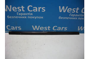 Б/в Накладка задніх лівих дверей на Audi A8. Гарантія якості! 1994-2002