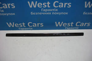 Б/в Накладка задньої правої карти дверей на Audi A8 1994-2002