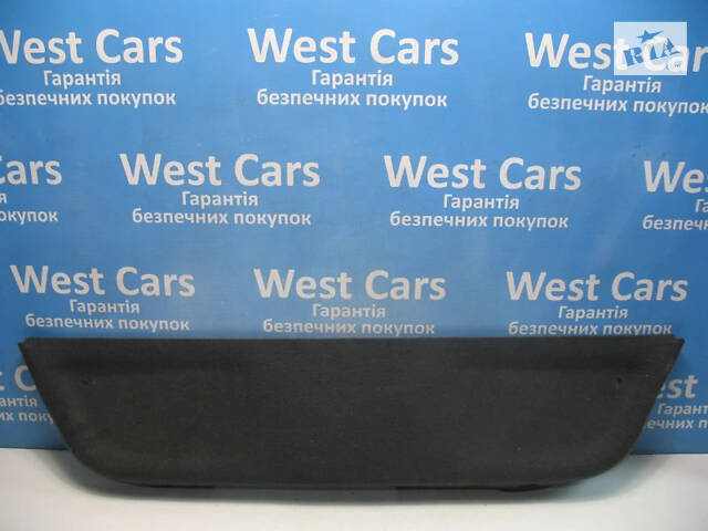Б/в Обшивка кришки багажника Coupe на Mercedes-Benz C-Class. Гарантія якості! 2001-2007