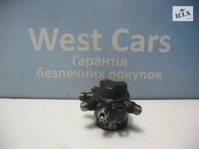 Б/в Паливна рампа 1.8TDCi на Ford Focus 1998-2004