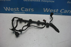 Б/в Паливна рейка 1.4 бензин на Volkswagen Golf IV 1997-2004