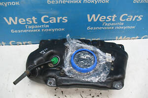 Б/в Паливний бак 1.0B на Toyota Yaris 2005-2011