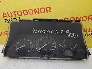 Б/в Панель приладів кілометри 2.0B на Honda Accord 1985-1989