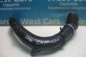 Б/в Патрубок повітряного фільтра 2.0HDI на Citroen C4 Picasso 2006-2013