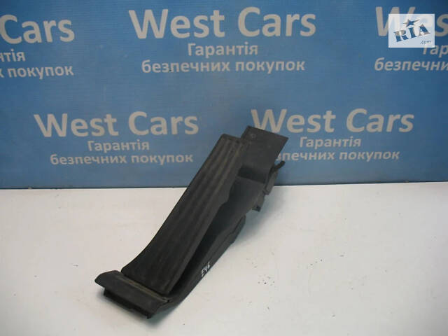 Б/в Педаль газу дефект на BMW 3 Series 1997-2006